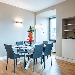 Apartment Two Towers-ramaglianti & Belfredelli, Florence